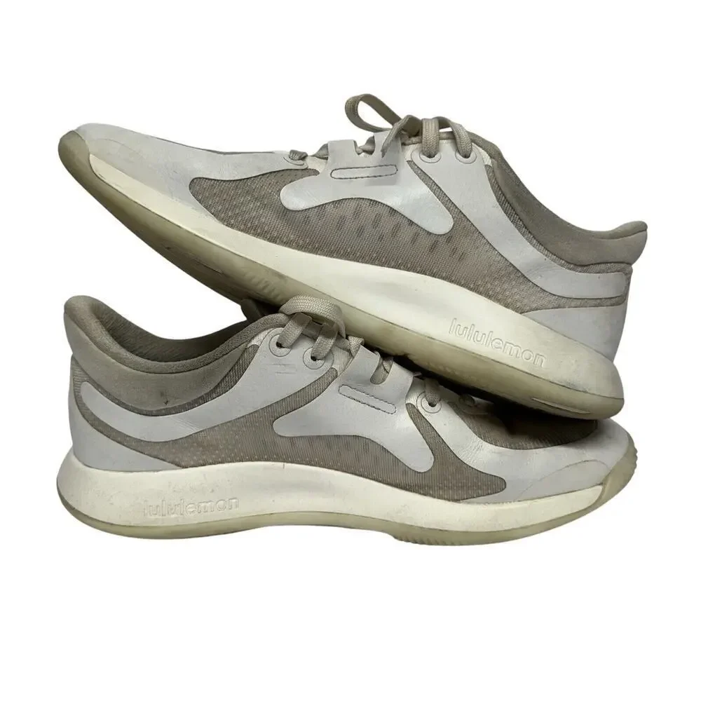 Lululemon Strongfeel Lace Up Low Top Athletic Sneakers Shoes Trainers Women’s 9